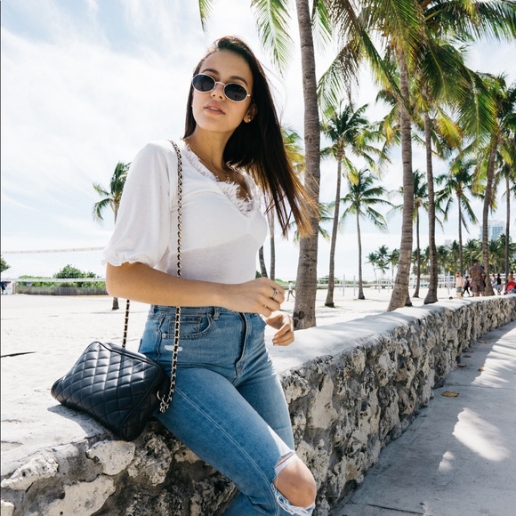 White Trendy Blogger Top - Picture 5 of 6